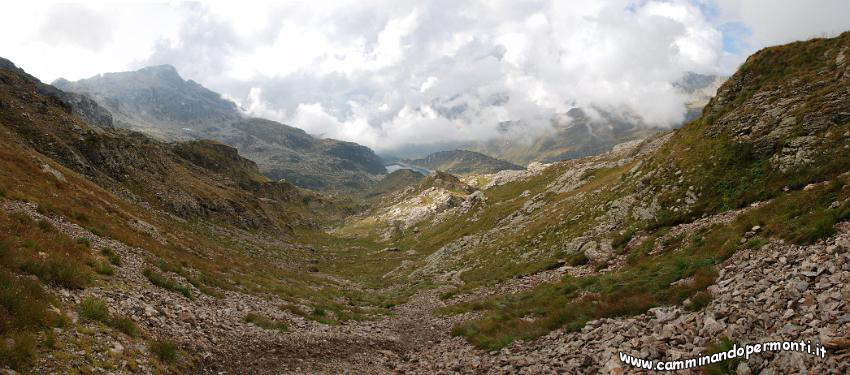 128 panoramica dal Passo Portula verso la Conca del Calvi.jpg